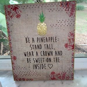 Pineapple Decorative Canvas 10x12”